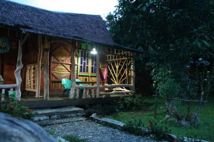 Mega Tangkahan Hotel *